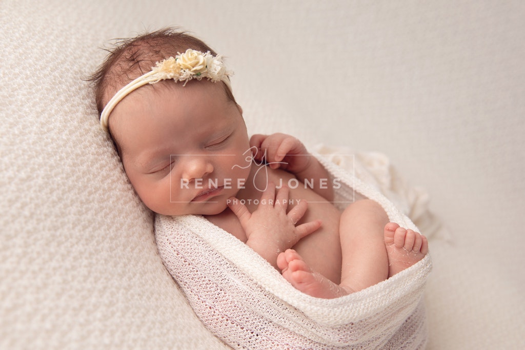 Baby - Brisbane Baby Photographer - Sleeping baby lying in the back pose