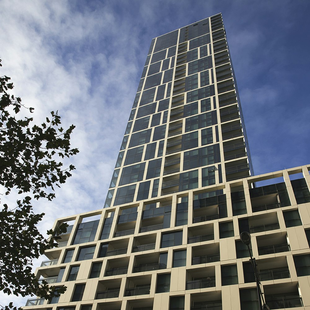 Docklands Apartment